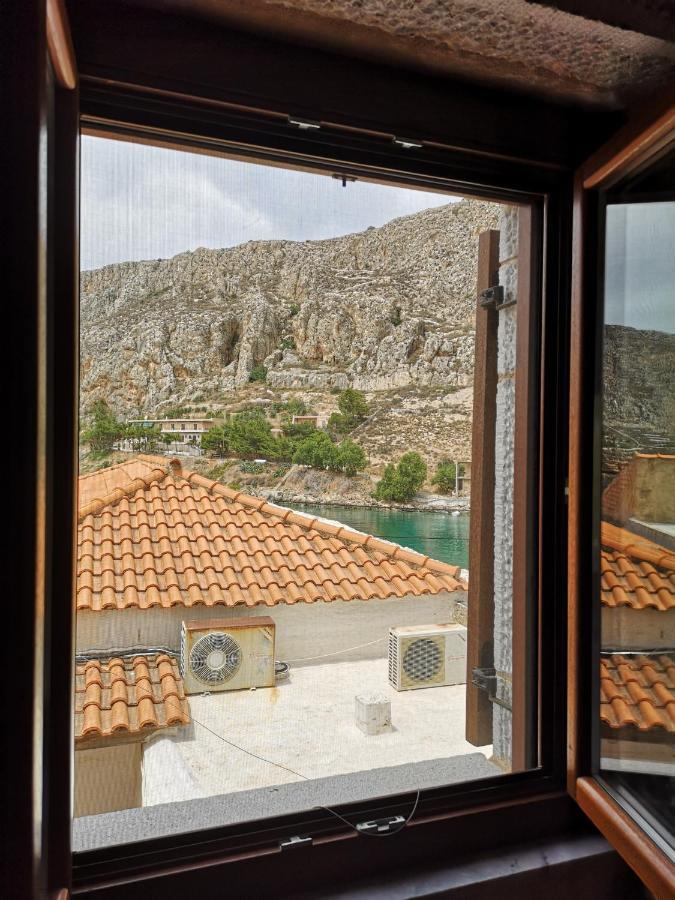 耶罗里明Παραδοσιακός Πύργος别墅 外观 照片